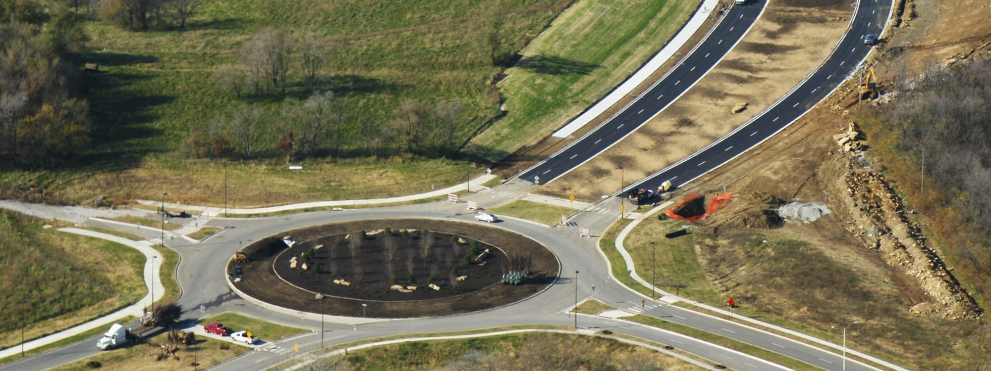 Hunt Midwest Development Services - Infrastructure Services - Shoal Creek Parkway