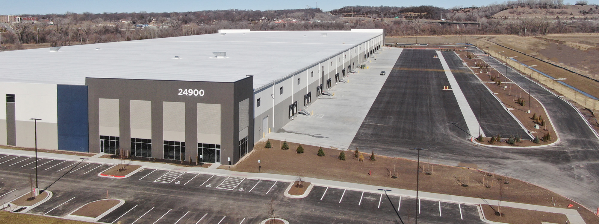 Heartland Logistics Park - 574,732 SF of industrial space available for lease in Shawnee, Kansas