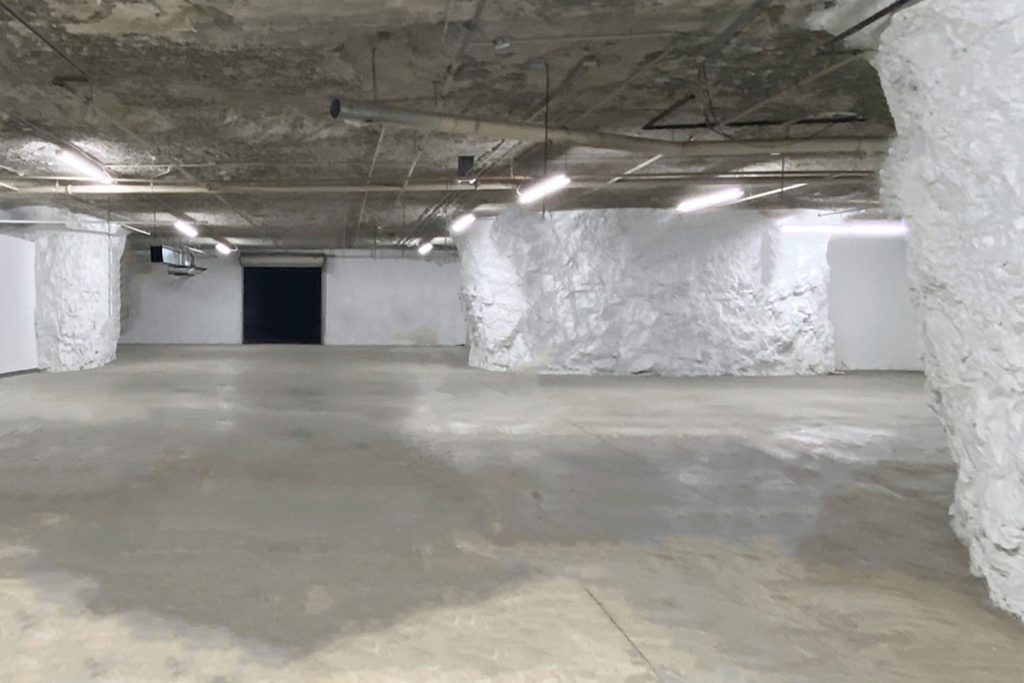Available industrial space at SubTropolis — The world's largest underground business complex.®