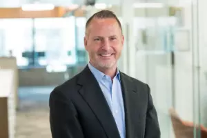 Senior Director of Sales & Leasing Ryan Tompkins is responsible for sales and leasing across Hunt Midwest’s growing industrial and commercial portfolio nationwide.