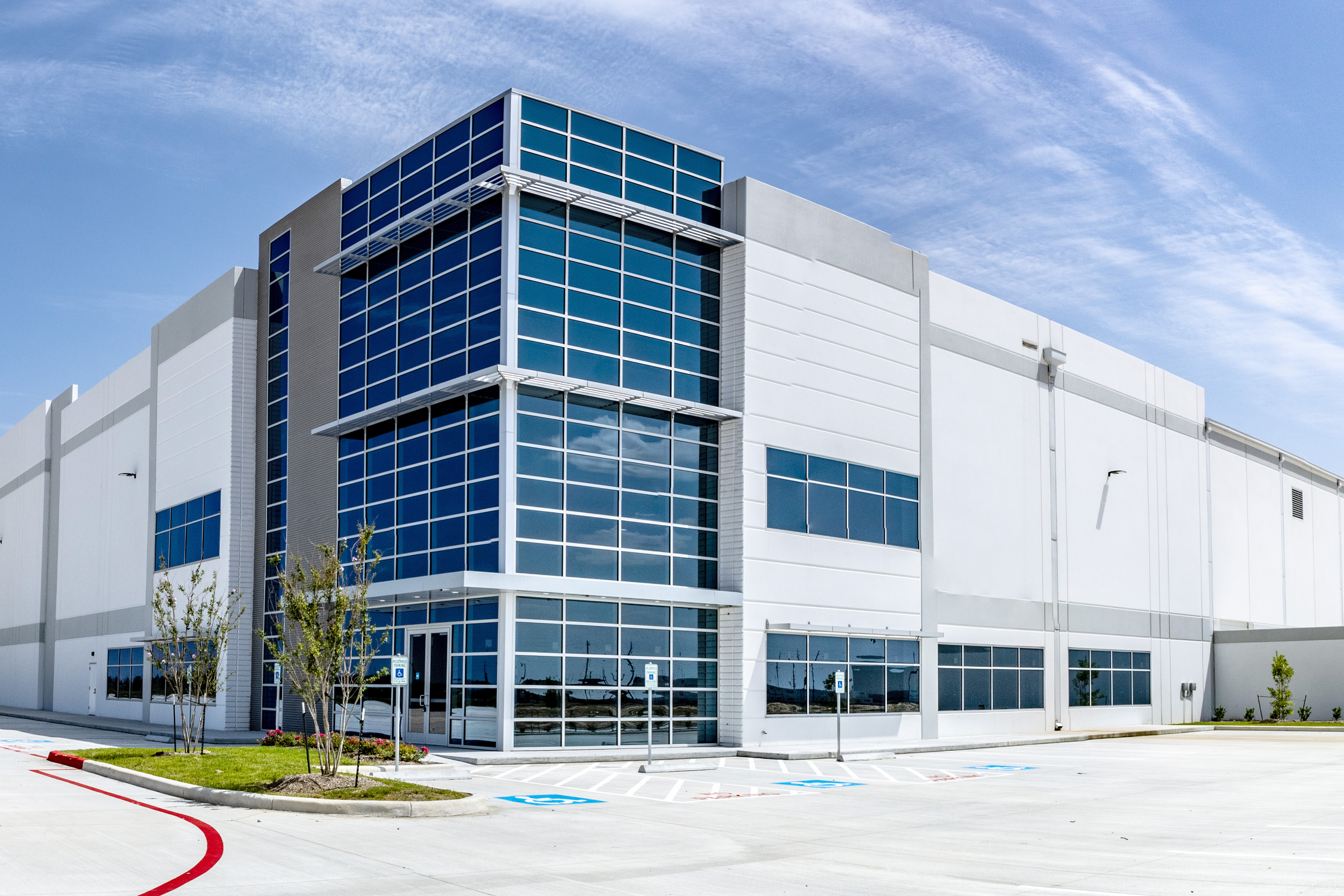 I-10 West Center -  Hunt Southwest - More than 1M SF in West Houston
