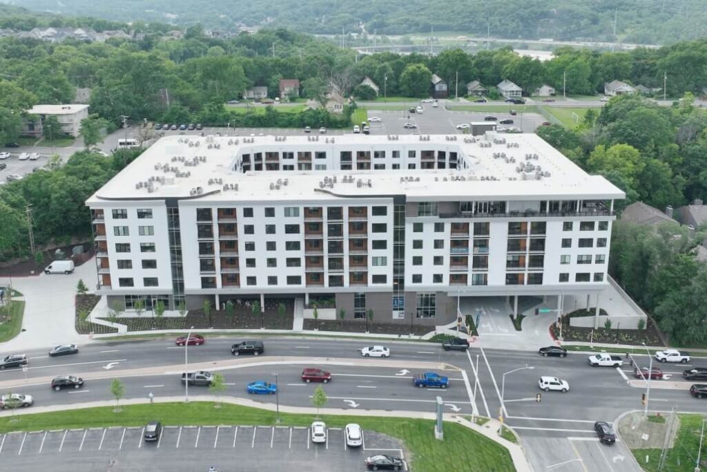 Hunt Midwest Multifamily Communities - The Hudson