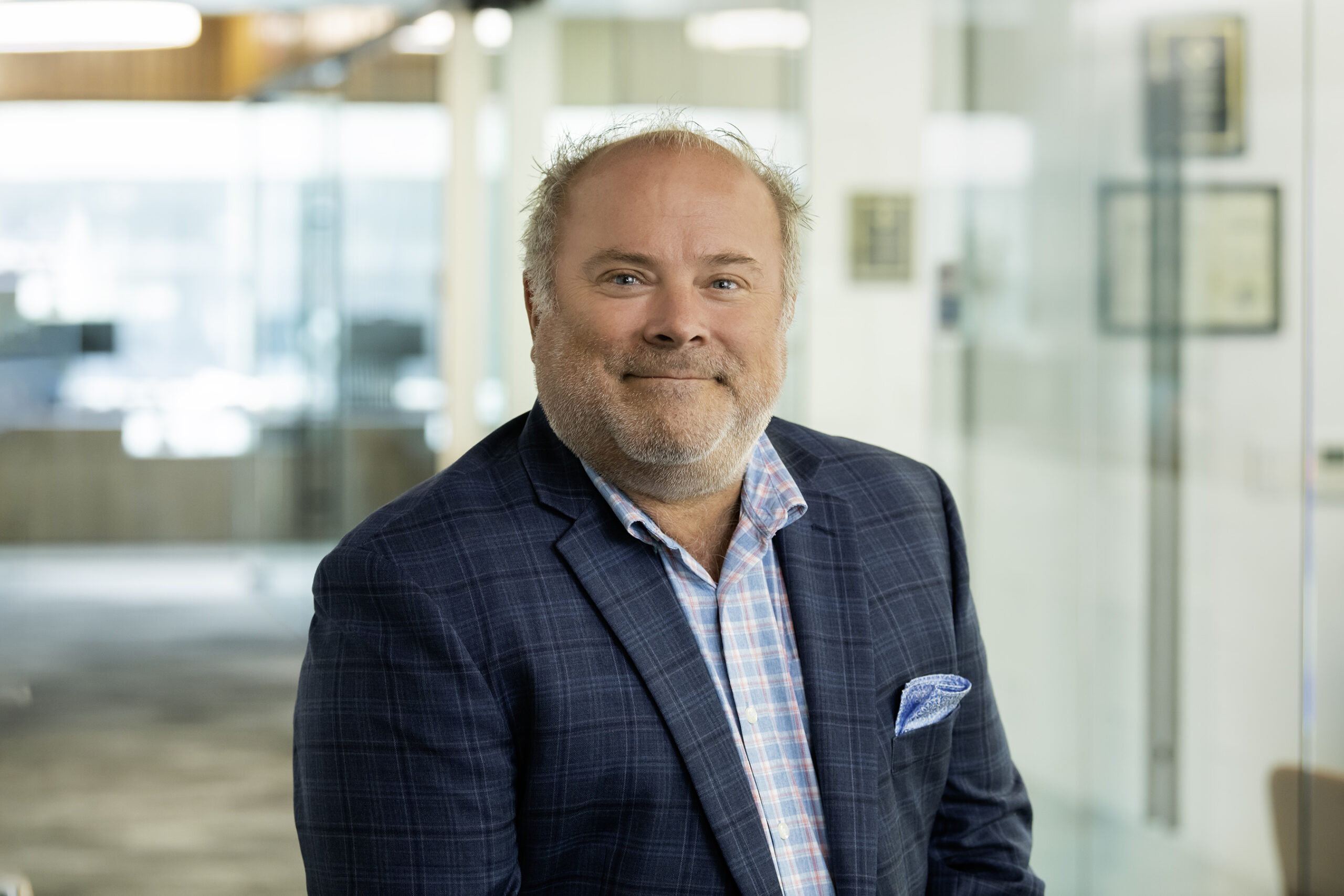 Senior Manager of Marketing Services Eric Ford is responsible for creating and maintaining all the commercial real estate division’s collateral material, websites, marketing databases, and company branding to attract new customers and tenants.