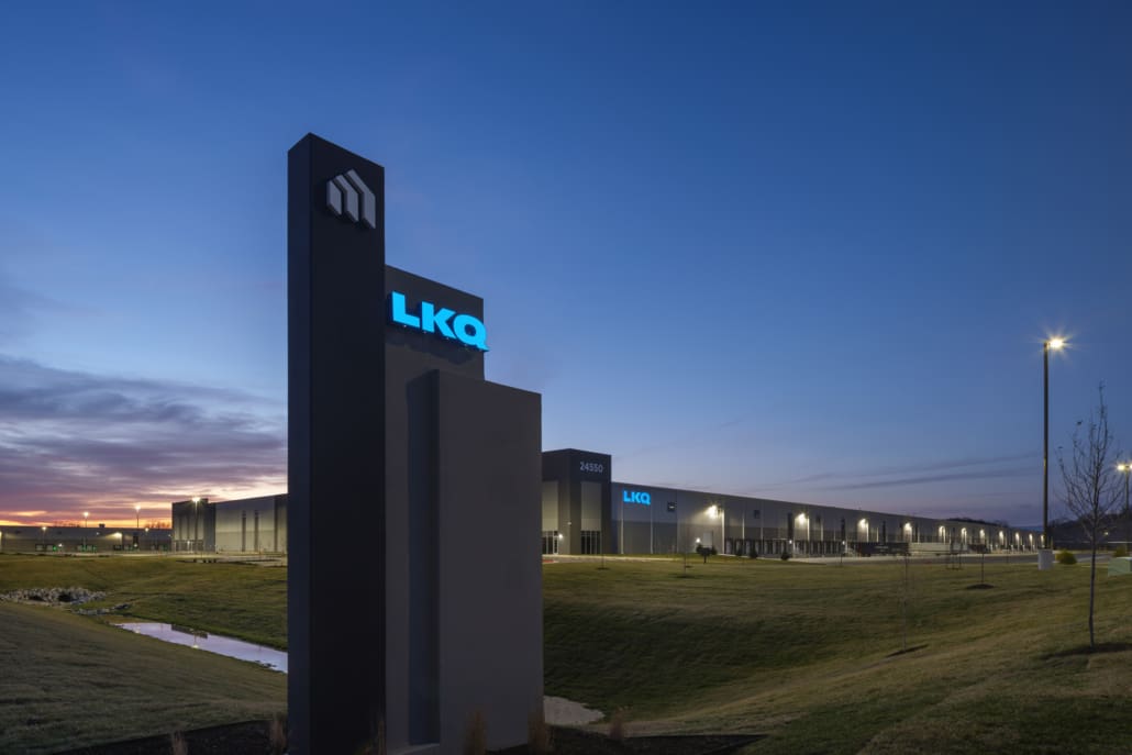 Heartland Logistics Park Building III - 323,572 SF of industrial space available for lease in Shawnee, Kansas