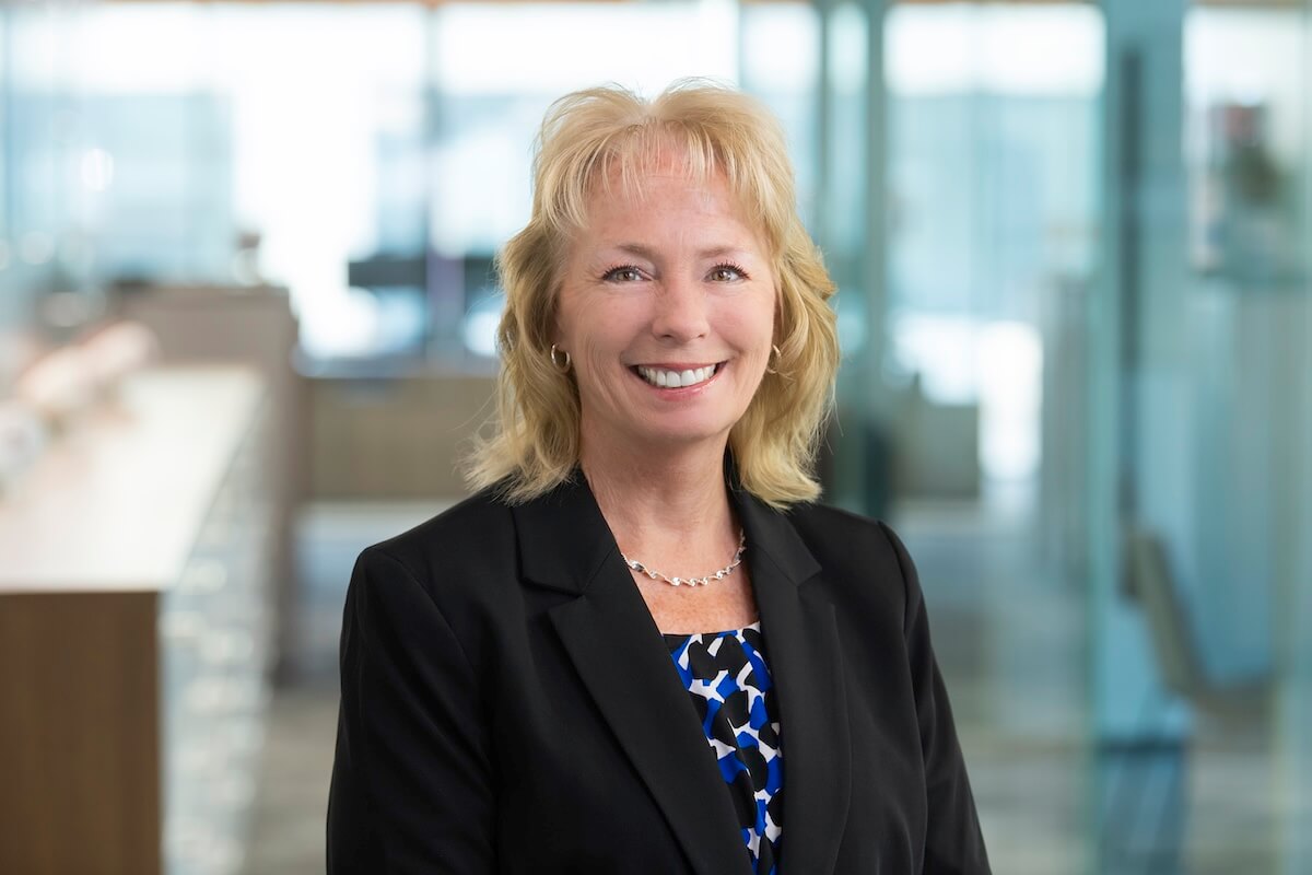 Vice President & Senior Controller Kim Smith is responsible for accounting and financial controls at Hunt Midwest Enterprises, Inc. and Hunt Midwest Real Estate Development, Inc.