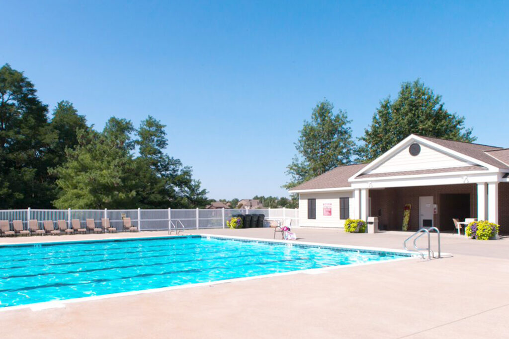 Hunt Midwest Master Planned Communities - Woodneath Farms