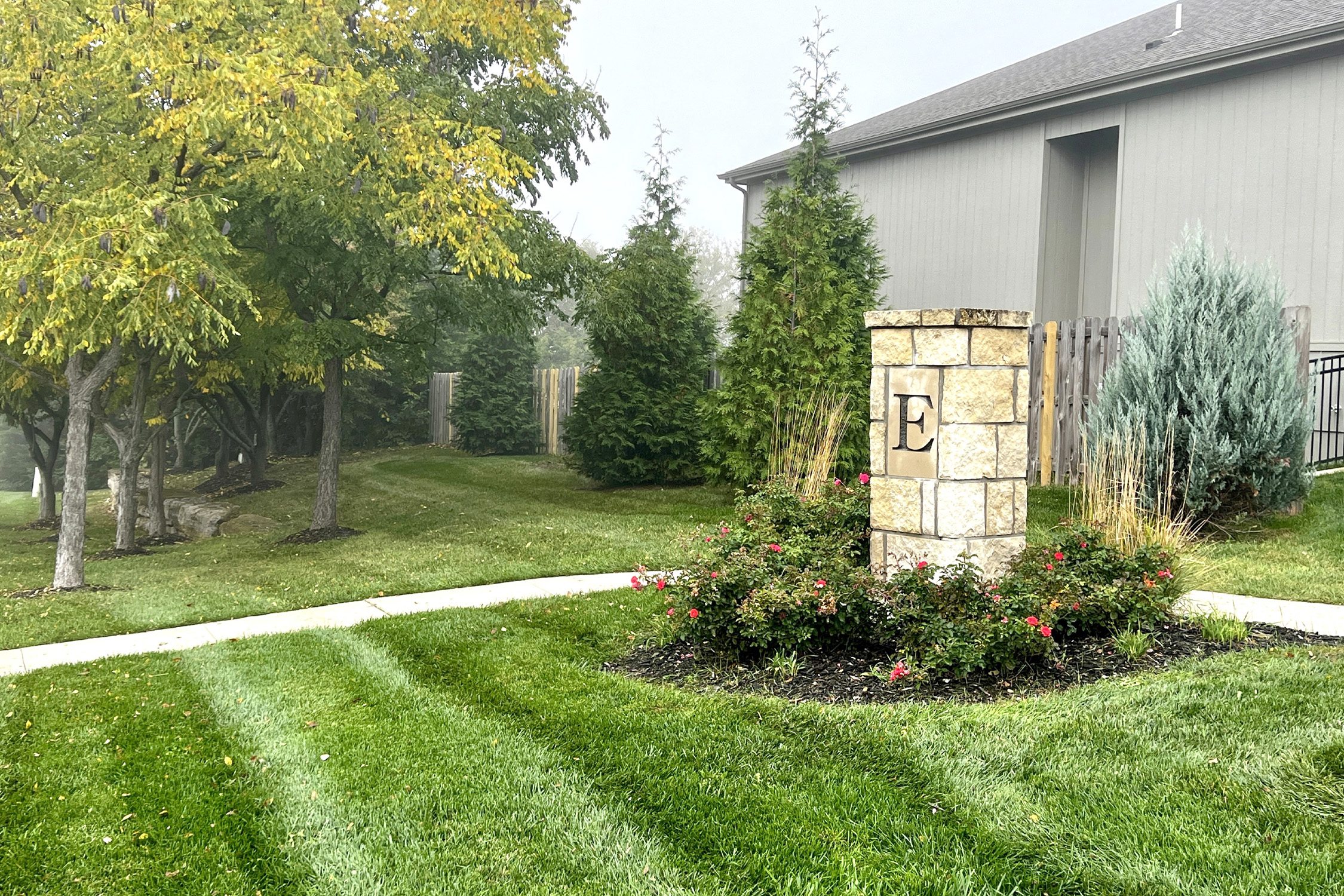Hunt Midwest Master Planned Communities - Enclave at Prairie Star