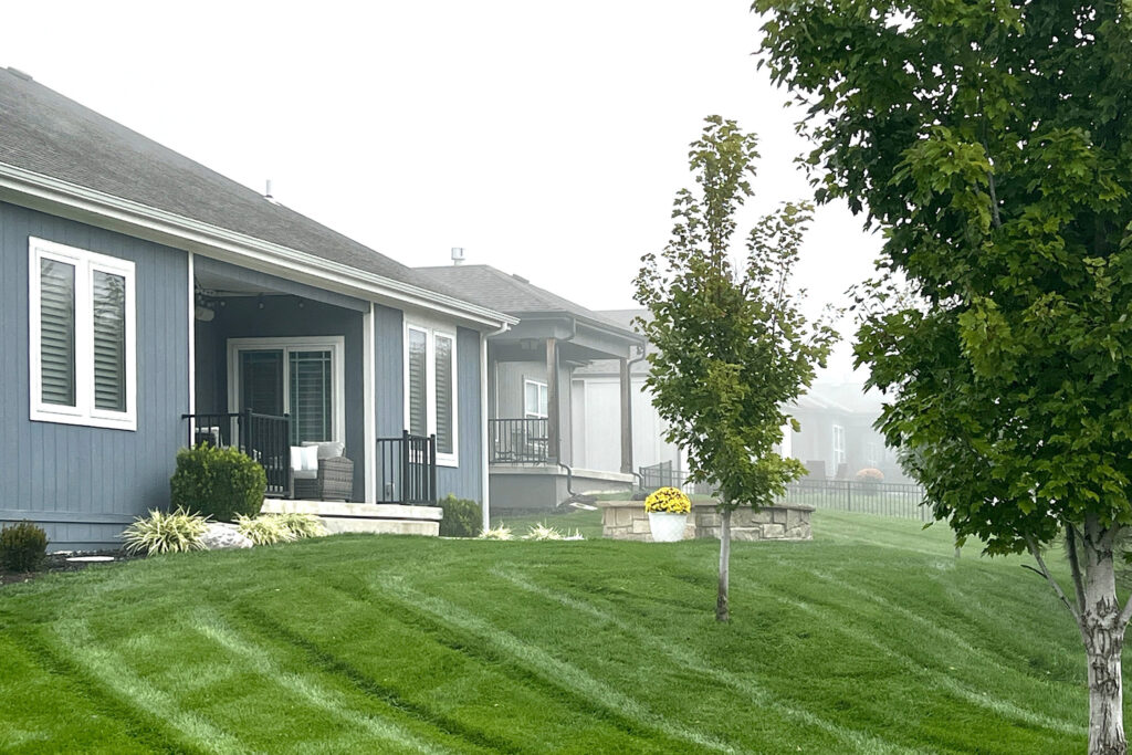 Hunt Midwest Master Planned Communities - Enclave at Prairie Star