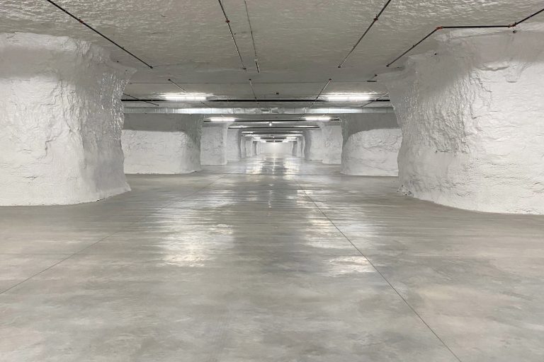 Available industrial space at SubTropolis — The world's largest underground business complex.®