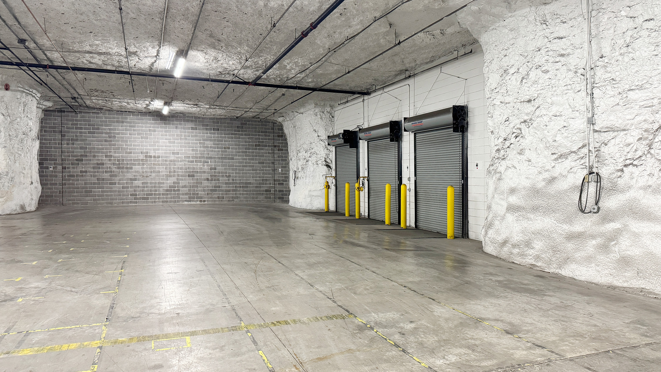 Available industrial space at SubTropolis — The world's largest underground business complex.®