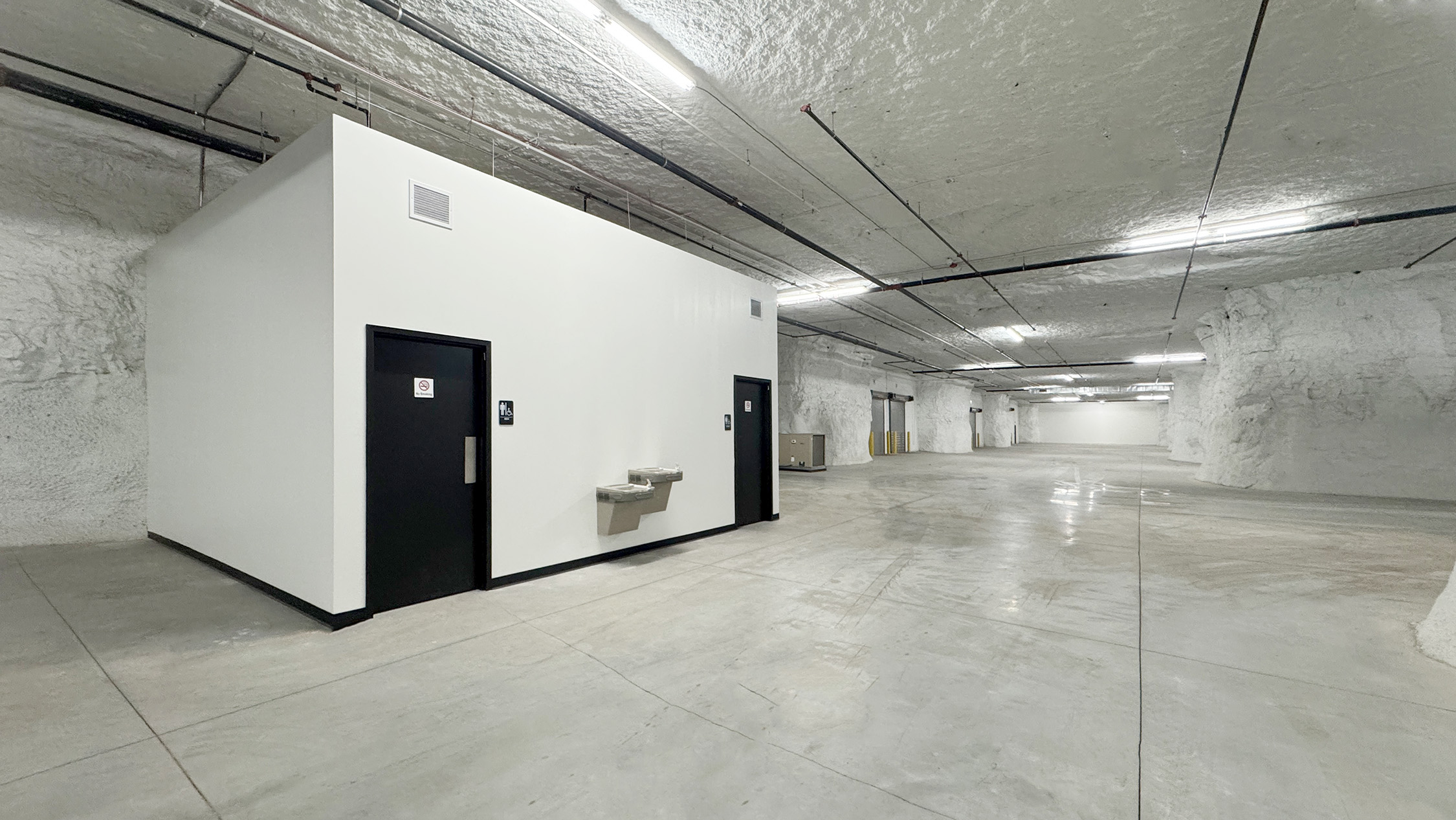 Available industrial space at SubTropolis — The world's largest underground business complex.®